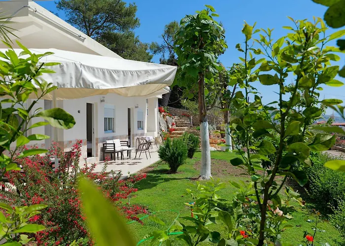 Apartament Flower Saranda