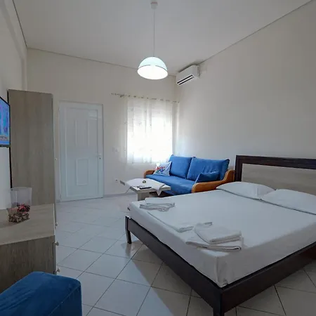 Flower Appartement Saranda