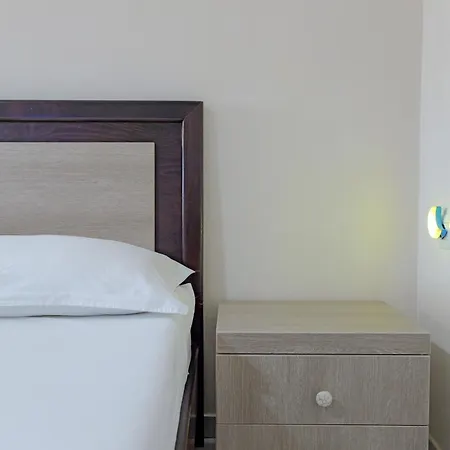 Apartment Flower Sarande